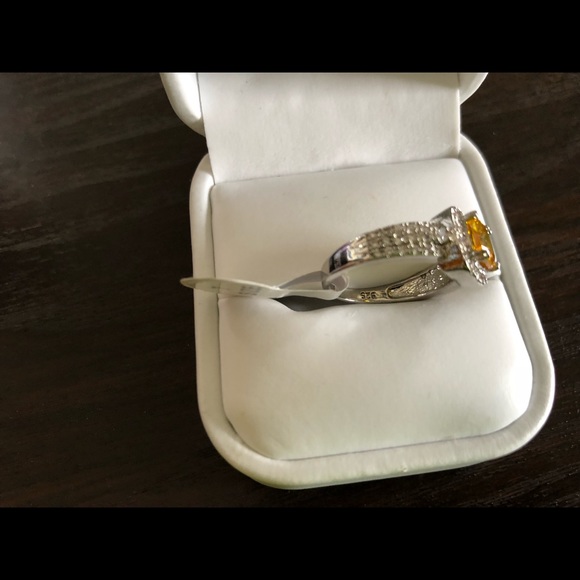 Silver Ring - Picture 3 of 4